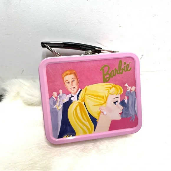 1994 Barbie X Fossil | Barbie Limited Edition Watch - Picture 3 of 5